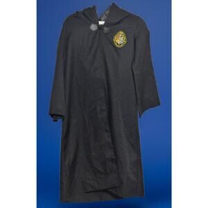 Wizarding World of Harry Potter Gryffindor Robe Cloak Cape Costume One Size